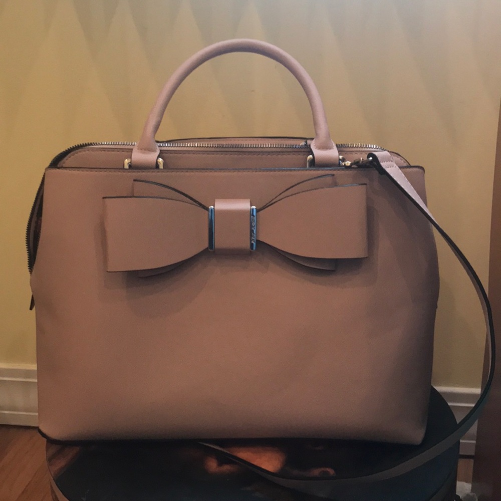 Brand new w/o tags Betsey Johnson bag.